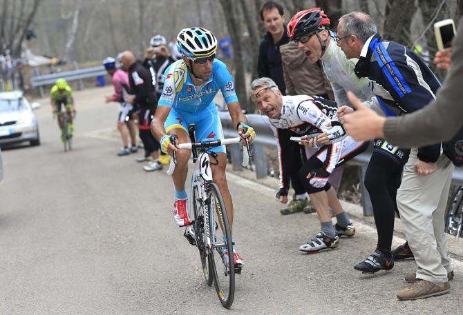 Nibali stacca Santambrogio e si lancia verso il vertice del Giro del Trentino (foto Bettini)