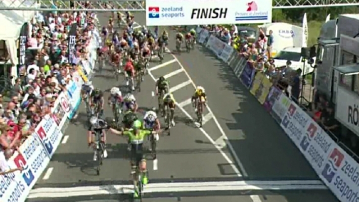 Panoramica sullo sprint vincente di Theo Bos alla Ronde van Zeeland Seaports (www.omroepzeeland.nl)(foto 