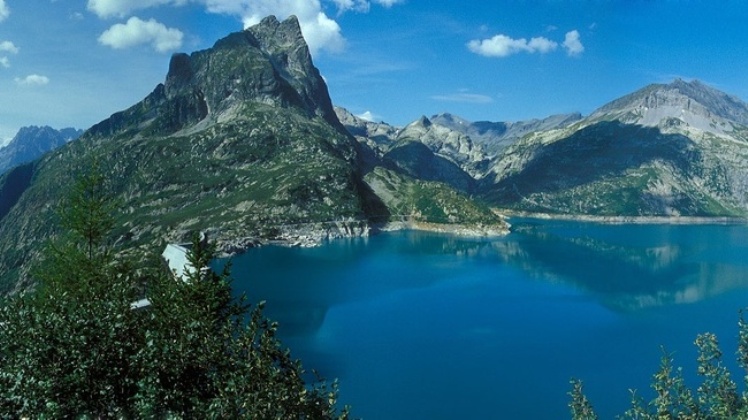 Il Lac dEmosson, traguardo della tappa più impegnativa (www.myswitzerland.com)