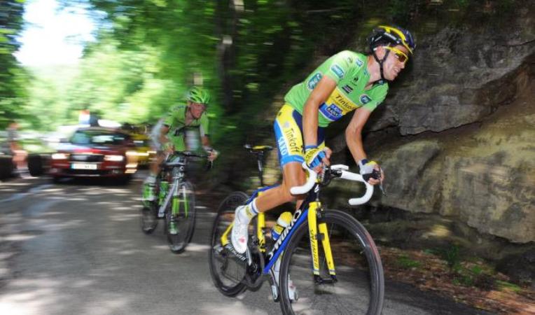 Contador allattacco nella tappa di La Mure (foto tdwsport)