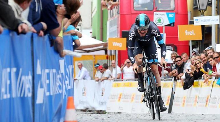 Il vincitore Geraint Thomas in azione nella decisiva cronometro di Wassertrüdingen (foto Tim de Waele/TDW Sport) 