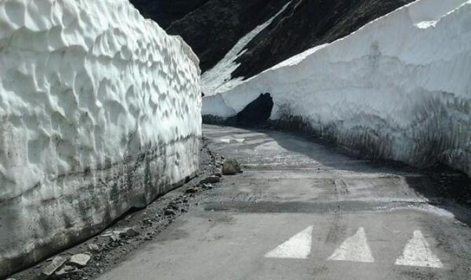 La foto del Col des Champs twittata da Thierry Gouvenou sul suo profilo (https://twitter.com/tgouvenou) 