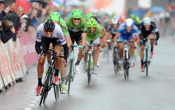 Vittoria bagnata, vittoria fortuna per Štybar sul traguardo di Heusden: per lui anche la maglia di leader dellEneco Tour (Tim de Waele/TDW Sport)