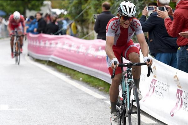 Kwiatkowski si invola nellazione decisiva (foto Bettini)