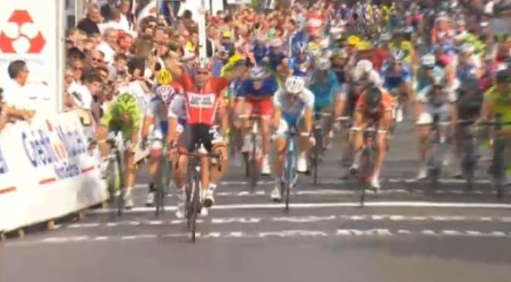 Vangenechten si impone allo sprint nelledizione 2014 del GP de Fourmies (sporza.be)