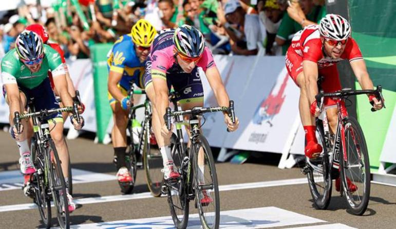 Bonifazio sbaraglia la concorrenza nella seconda tappa del Tour of Hainan (foto Guoqiang Song)