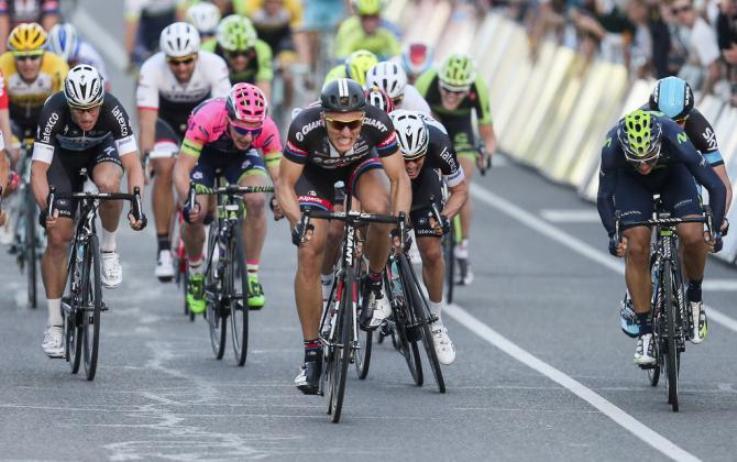 Kittle battezza anche questanno la stagione professionistica (foto Tim de Waele/TDWSport.com)