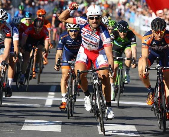 Chicchi vince allo sprint la tappa n° 3 della Settimana Internazionale di Coppi e Bartali (foto Tim de Waele/TDWSport.com)