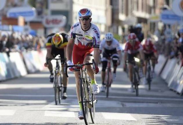Il norvegese Kristoff vince la prima tappa della breve corsa belga (foto Belga)