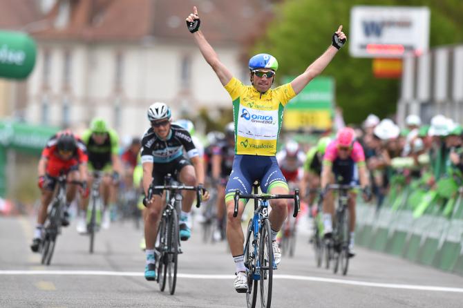 Sulle strade della Svizzera Romanda Albasini coglie unannunciato bis (foto Tim de Waele/TDWSport.com)