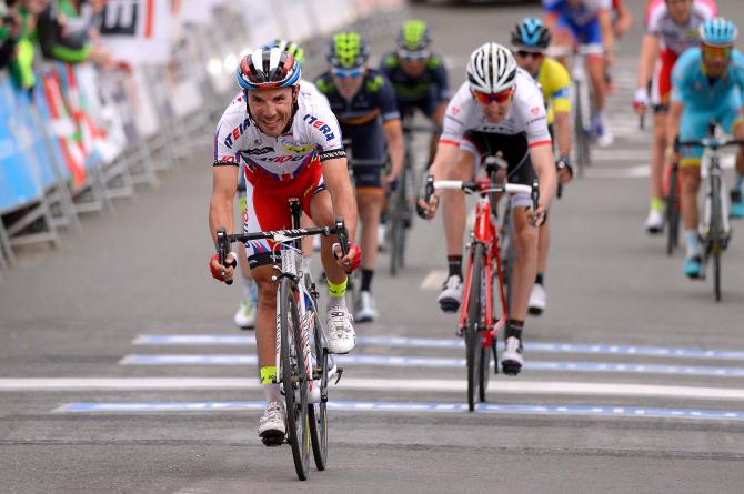 Strepitoso bis dello spagnolo Rodriguez sulle strade dei Paesi Baschi (foto Tim de Waele/TDWSport.com)