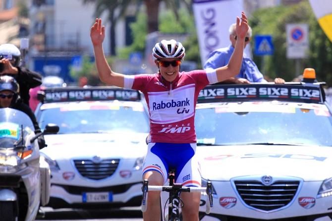 Sul traguardo di Loano Lucinda Brand bissa il successo di Mantova (foto Flaviano Ossola)