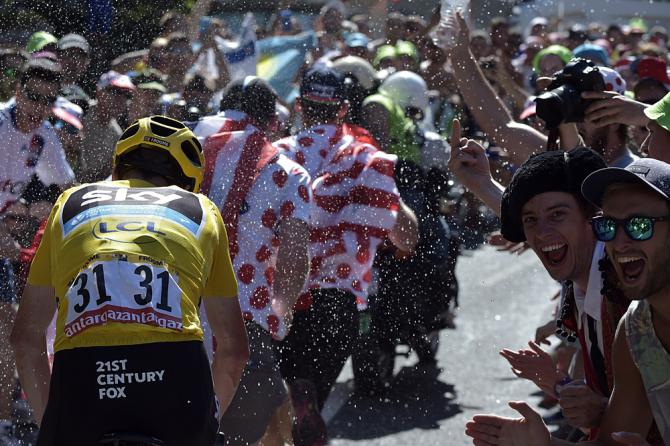 Froome ha voltato le spalle a tutti nella prima frazione di montagna del Tour 2015 (foto Getty Images Sport)