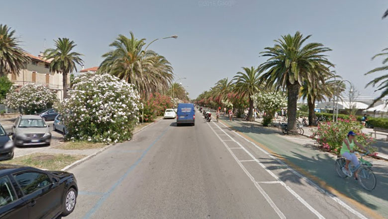 Il lungomare di San Benedetto del Tronto, tradizionale palcoscenico della tappa conclusiva della Tirreno-Adriatico