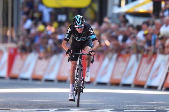 Froome macina a tutta anche le ultime centinaia di metri del tappone di Luchon (foto Tim de Waele/TDWSport.com)