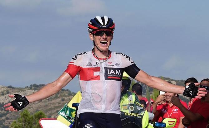 Il rossocrociato Frank tiene a battesimo il ripidissimo Mas de la Costa, traguardo della 17 tappa della Vuelta 2016 (Getty Images Sport)