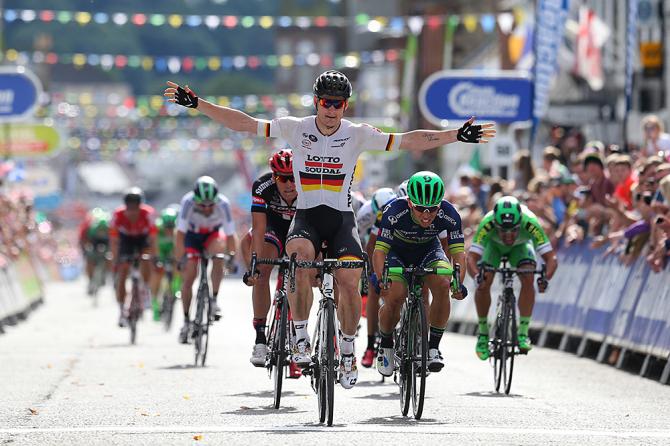 Greipel inaugura ledizione 2016 del Tour de Britain imponendosi nella tappa dapertura (foto Tim de Waele/TDWSport.com)