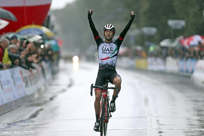 Successo bagnato, successo fortunato per Diego Ulissi al GP Costa degli Etruschi (Tim de Waele/TDWSport.com)