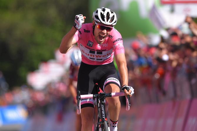 Dumoulin si è dimostrato imbattile anche ad Oropa, la maglia rosa è sempre più salda sulle spalle dellolandese (foto Tim de Waele/TDWSport.com)