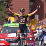 IMMENSO ROGLIČ DA SOLO A SERRE CHEVALIER. GIORNATA STORTA PER ARU