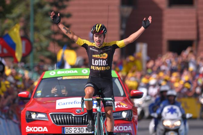 Primož Roglič confeziona unimpresa sulle strade del tappone alpino di Serre Chevalier (foto Bettini)