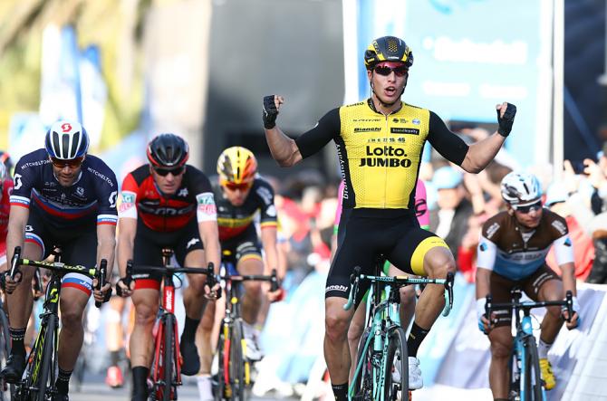 Il figlio darte Danny Van Poppel vince la prima tappa della Vuelta Valenciana: suo padre Jean-Paul ha corso tra i professionisti tra il 1985 al 1995, pure primeggiando nella specialità della volata (foto Tim de Waele/TDWSport.com)