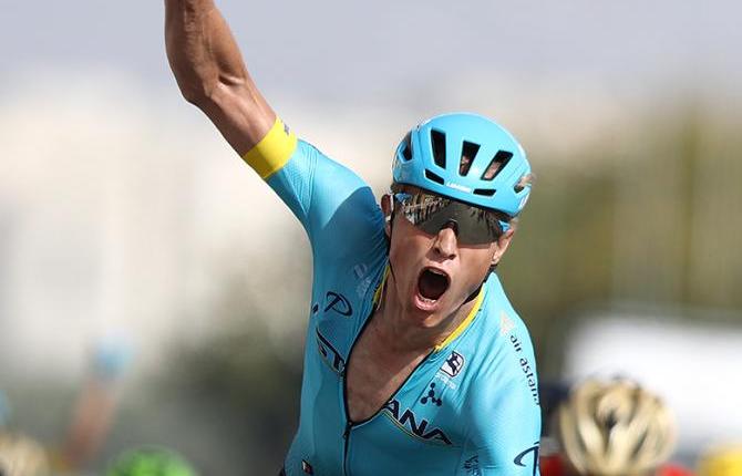 Il danese Cort Nielsen vince la quarta tappa del Tour dellOman (foto TDW/GI Cycling)