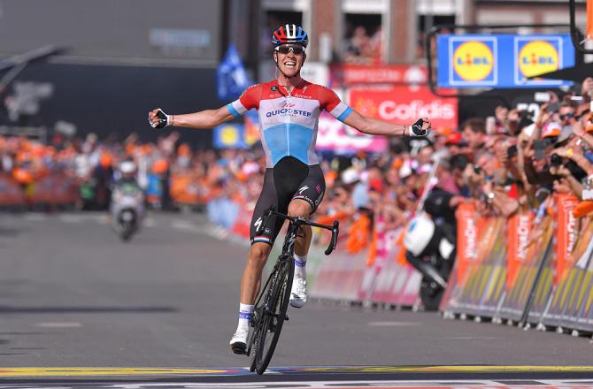 Jungel corona la sua prima grande impresa della carriera sul traguardo della Liegi-Bastogne-Liegi (foto Tim de Waele/TDWSport.com)