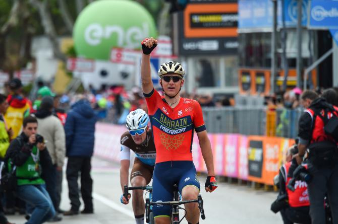 Il caso Chaves ha fatto passare in secondo piano la bella vittoria dello sloveno Matej Mohorič nella 10a frazione del 101° Giro dItalia (foto Bettini)