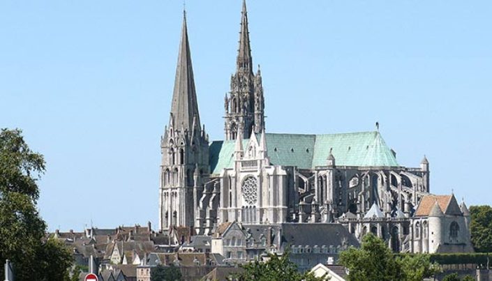 La cattedrale gotica di Chartres (www.goticomania.it)
