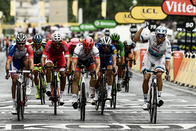 Alexander Kristoff mette i sigilli al Tour de France 2018 sul prestigioso traguardo degli Champs-Élysées (Getty Images)