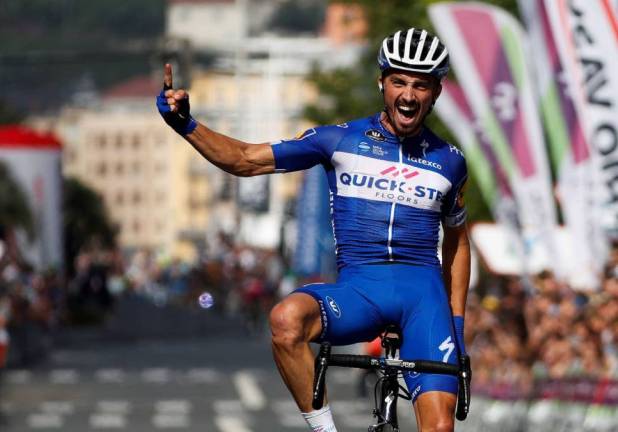 Dopo le due affermazioni al Tour, Alaphilippe vince anche la Classica di San Sebastián (foto EFE) 