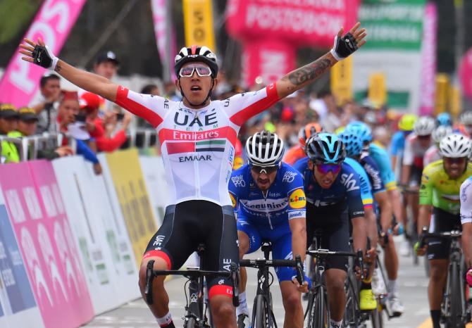 Continua la serie di affermazioni colombiane alle corse di casa, ora tocca al velocista dellUAE-Team Emirates Juan Sebastián Molano (foto Bettini)