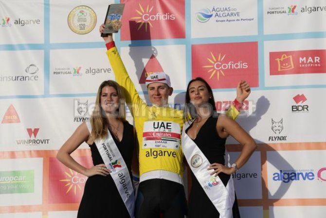 Beato tra le miss, Tadej Pogačar viene consacrato vincitore della Volta ao Algarve 2019 (foto Bettini)