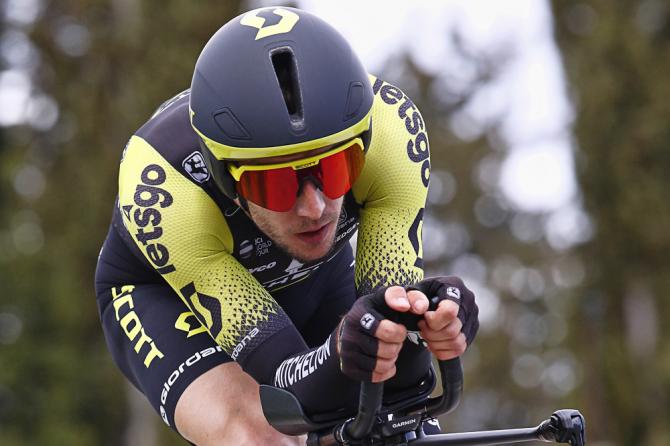 Simon Yates vola a prendersi il successo nella tappa a cronometro della Parigi-Nizza 2019 (foto Bettini)