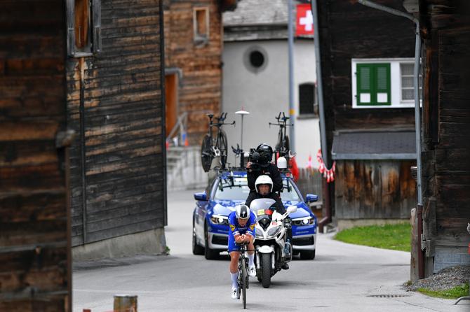 Yves Lampaert piomba come un fulmine sul tracciato della crono di Goms (Getty Images)