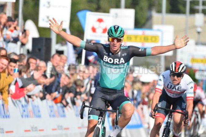 Pascal Ackermann bissa il successo del 2018 al GP de Fourmies (foto Bettini)