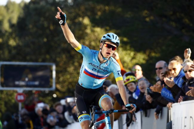 Il russo Vlasov vince la seconda tappa del Giro della Provenza (foto Bettini)
