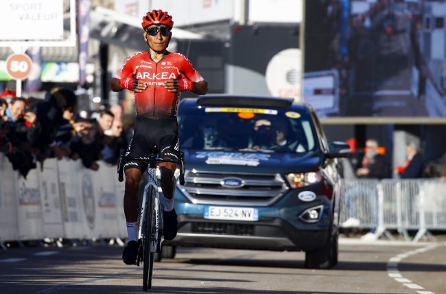 Squillo di trombe di Nairo Quintana sulle prime rampe del Ventoux (foto Bettini)