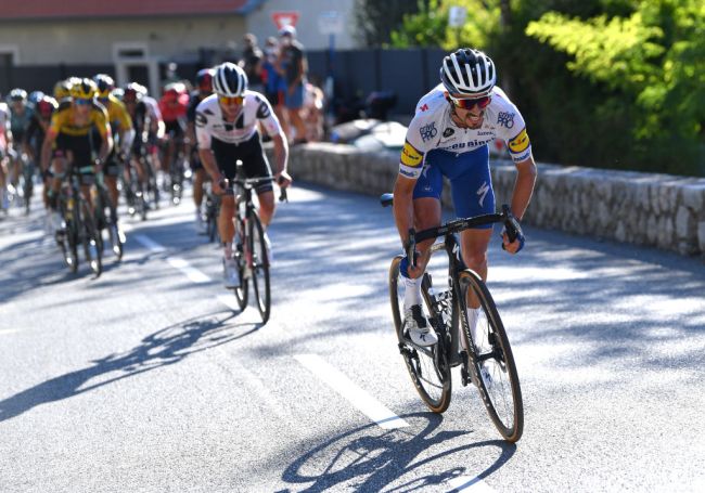 Lattacco di Alaphilippe sul Col des Quatre Chemins (Getty Images Sport)