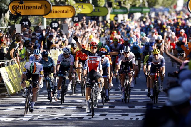 La vittoria di Ewan a Sisteron (foto Bettini)