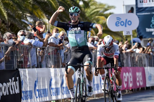 Ackermann vince la prima tappa della Tirreno-Adriatico 2020 (foto Bettini)