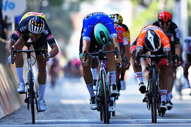 Ackermann concede il bis alla Tirreno sul traguardo di Follonica (Getty Images)