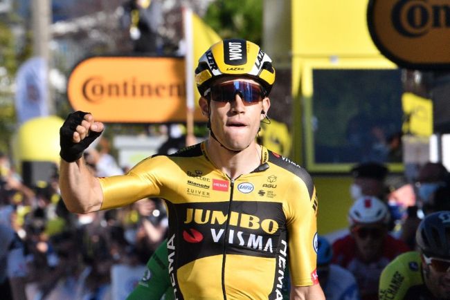 Van Aert vince la quinta tappa del Tour (Getty Images Sport)