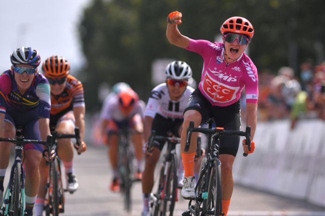 La tripletta della Vos sulle strade del Giro Rosa (Getty Images)