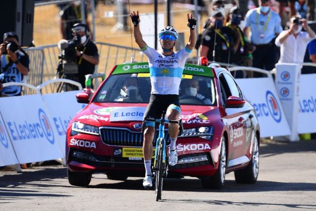 Lutsenko tutto solo sullAigoual (Getty Images Sport)