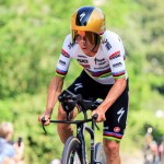 EVENEPOEL SBRICIOLA CRONOMETRO E AVVERSARI A SAINT-PERAY. TAPPA E MAGLIA PER IL BELGA