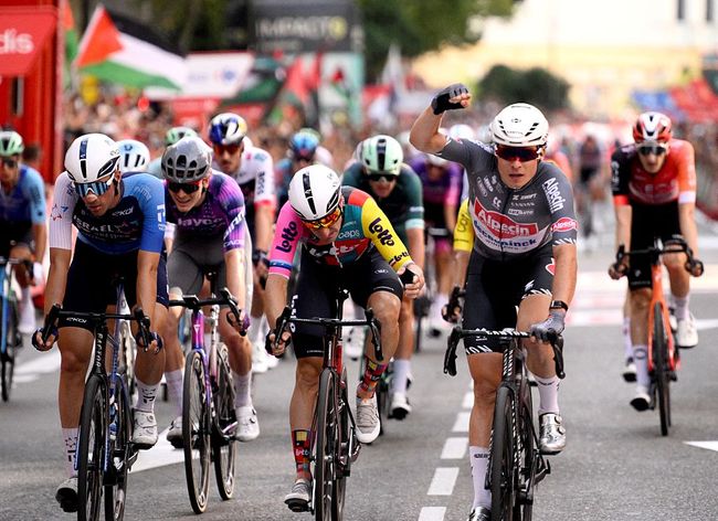 Philipsen vince anche a Saragozza (foto Josep Lago / AFP via Getty Images)