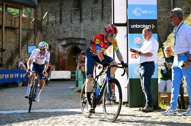 Mattias Skjelmose Jensen vince a Vianden (foto Tim de Waele/Getty Images)